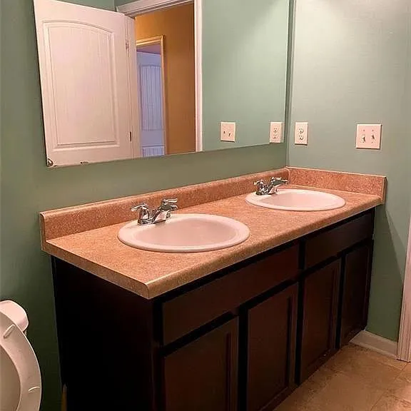 3110 Boxwood Xing — Photo 13
