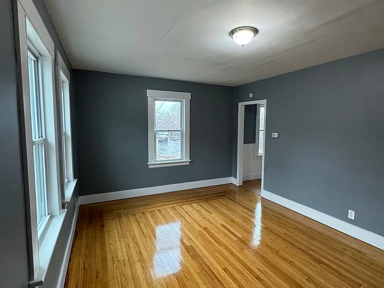 11 Columbia St #2 — Photo 8