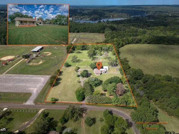 1901 Byrd Rd, Jacksonville, TX 75766