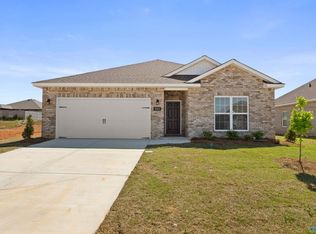 215 Pine Is, Toney, AL 35773