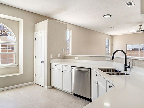 5th image of 7508 Danielito Ave NW