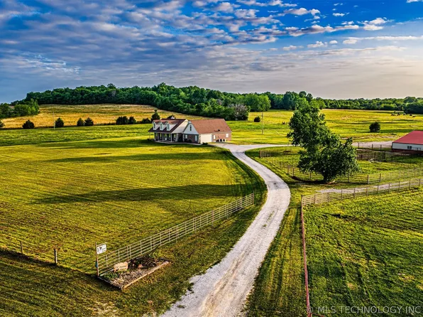 14632 S 326th East Ave, Coweta, OK 74429