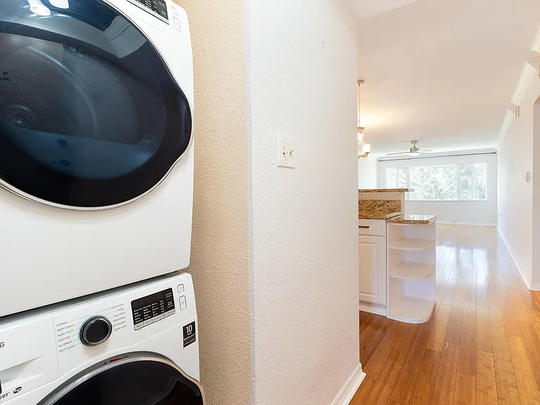 4550 Overlook Dr NE #259 — Photo 27