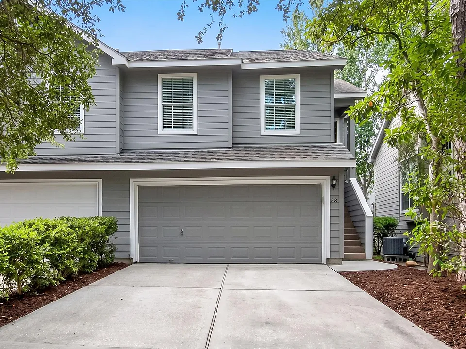 38 Wineberry Pl