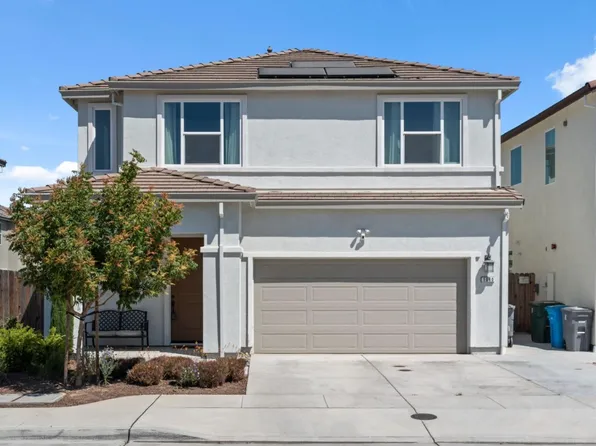 1060 Jan Ave, Hollister, CA 95023