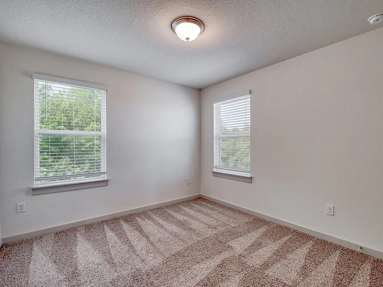7501 Smallwood Dr — Photo 23