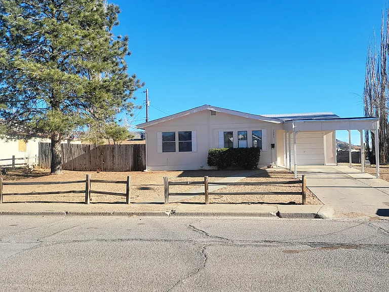 1201 Estancia Ave — Photo 18