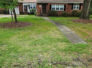 14616 Rivermont Rd, Chester, VA 23836