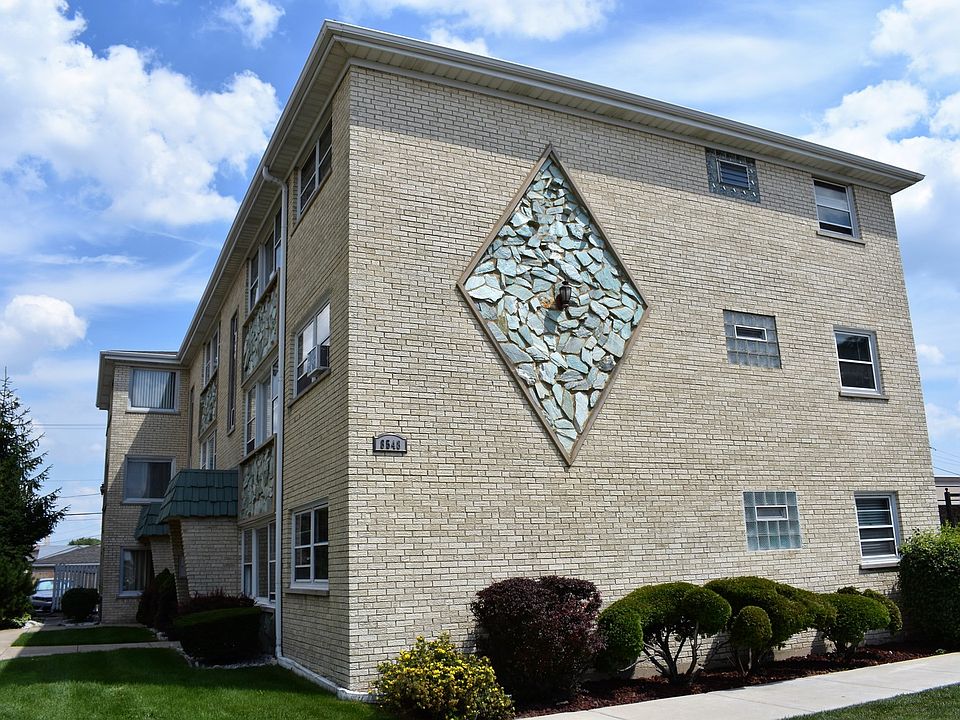 1st image of 8548 W Lawrence Ave APT 3B