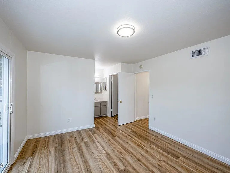 5143 Caspar Ave — Photo 24