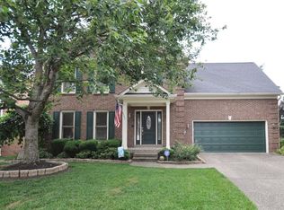 10017 Glen Meadow Rd, Louisville, KY 40241