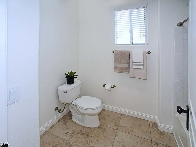 1020 Via Latina St — Photo 31