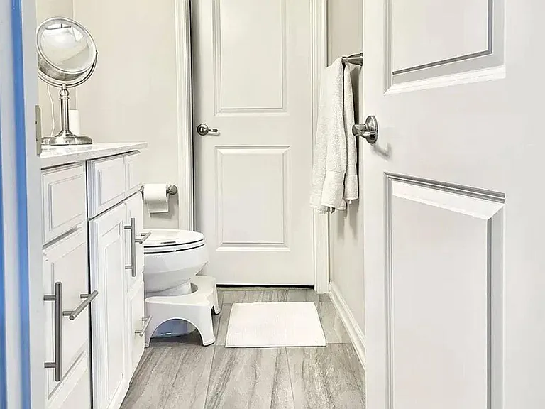 3634 Commodore Joshua Barney Dr NE — Photo 25