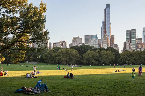 Rented by Cooper & Cooper Real Estate | media 25