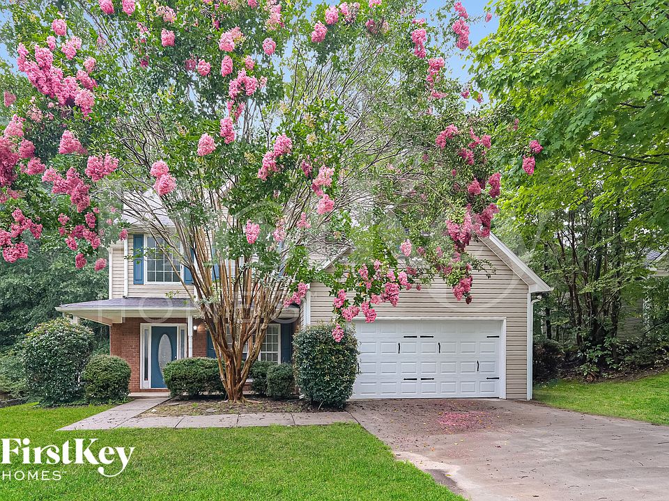 1st image of 640 Alcovy Springs Dr