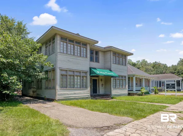 1010 Dauphin St, Mobile, AL 36604