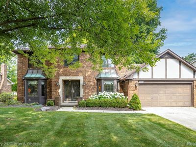 16123 Nola Dr, Livonia, MI, 48154
