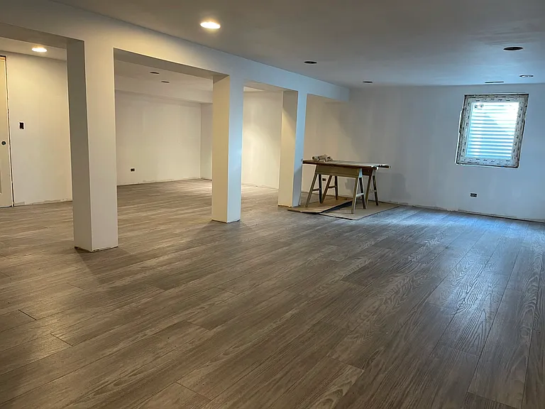 1415 E Fleming Dr S — Photo 11