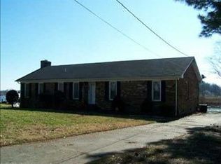 408 S Newtown Rd, Virginia Beach, VA 23462