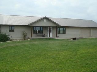 17190 Galilee Road, Olsburg, KS 66520