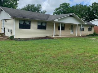 1980 E College St, Batesville, AR 72501
