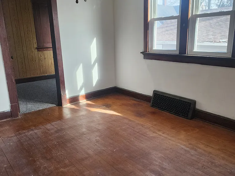 1010 Columbus St #1 — Photo 9