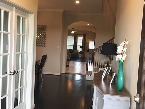 4th image of 16806 Paynes Creek Dr