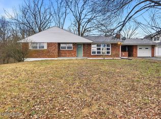 12 Hollye Dr SE, Corydon, IN 47112