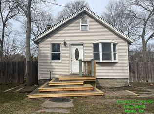 117 Patchogue Ave, Mastic, NY 11950