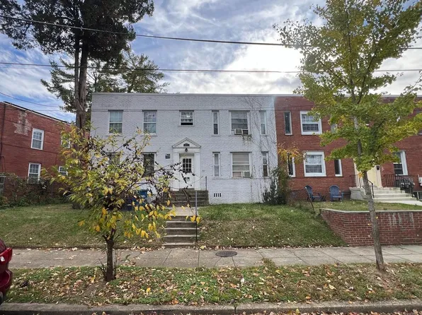 411 Lebaum St SE, Washington, DC 20032