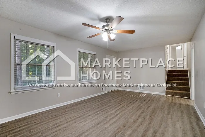 1051 Scott Rd — Photo 6