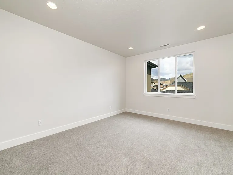 4314 E Parkcenter Blvd — Photo 14