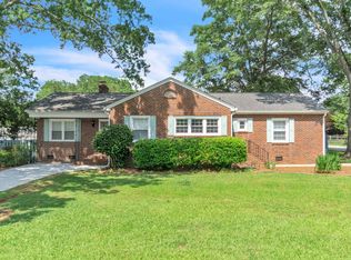 100 Batesview Dr, Greenville, SC 29607