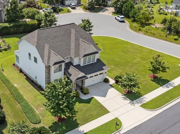 4007 Strendal Dr, Cary, NC 27519
