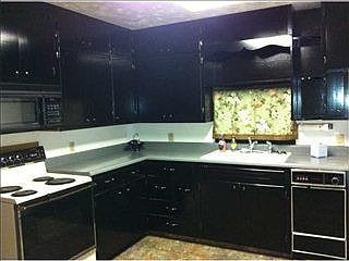 5th image of 334 Roosevelt Dr
