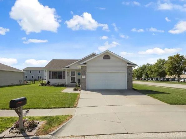 441 Centennial St, Columbus, NE 68601