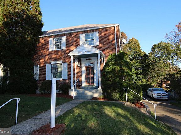 3rd image of 2639 Rumson Dr