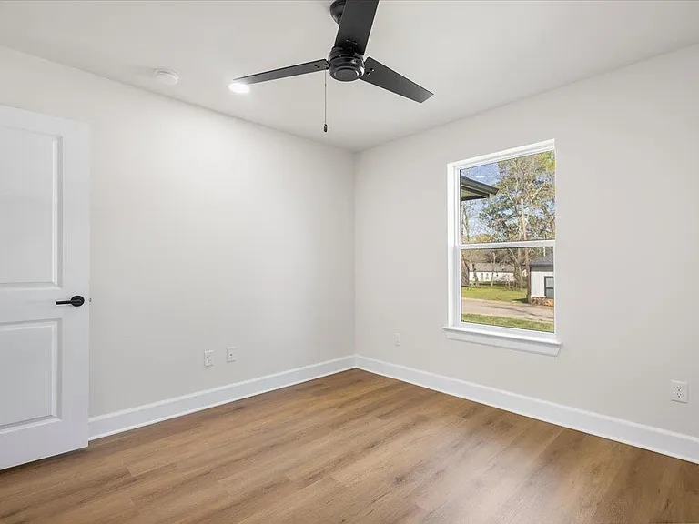 405 S Short St — Photo 27