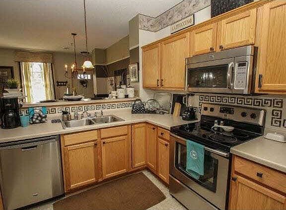 3rd image of 11330 Chisholm Circle NE