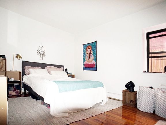 4th image of 385 Graham Ave #1G