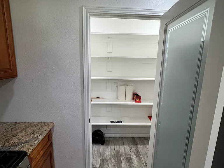 77799 Woodhaven Dr S — Photo 2