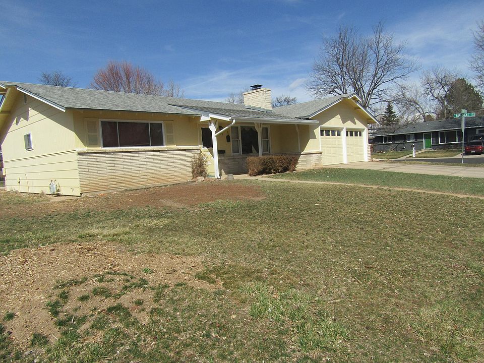 Front: 2 Car Garage, with openers!