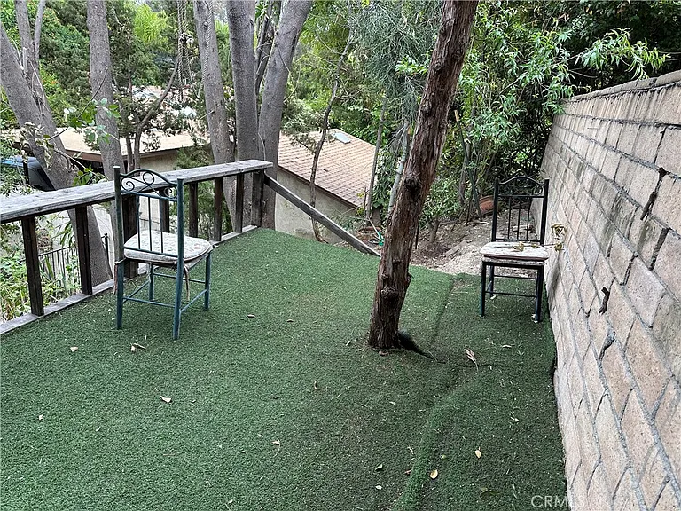 22518 Avenue San Luis — Photo 28