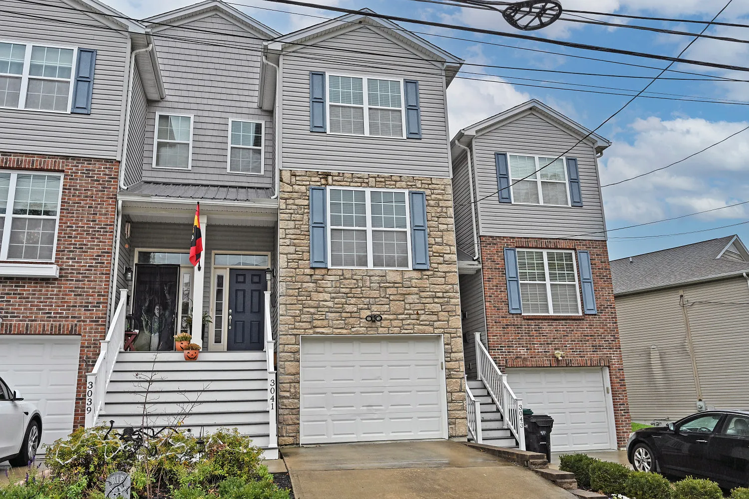 3 bed, 1812 sqft, $3,500 — Photo 1