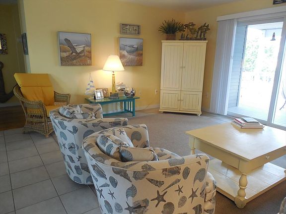 4th image of 2209 S Bay Ave #1