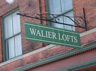 759 N Salina St APT 12, Syracuse, NY 13208