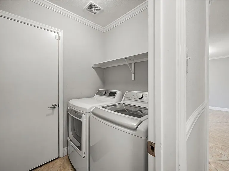 12031 Blade Borough Ct — Photo 16