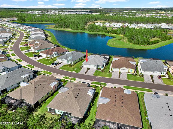 3rd image of 817 Margaritaville Ave