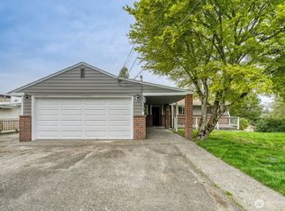 8305 43rd Pl W, University Place, WA 98466