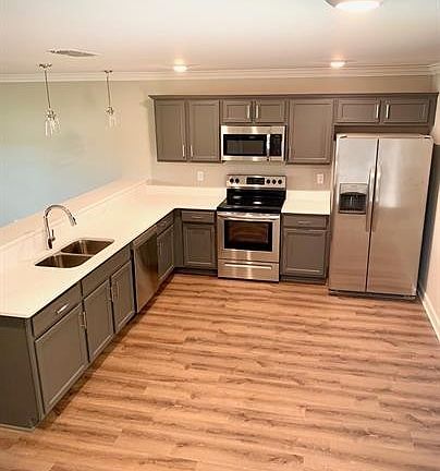 2nd image of 2506 E Main St #F5